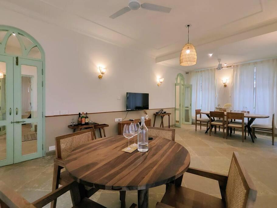 Barcelona Villas At Love Story Siolim- 3Bhk Private Pool Villas מראה חיצוני תמונה