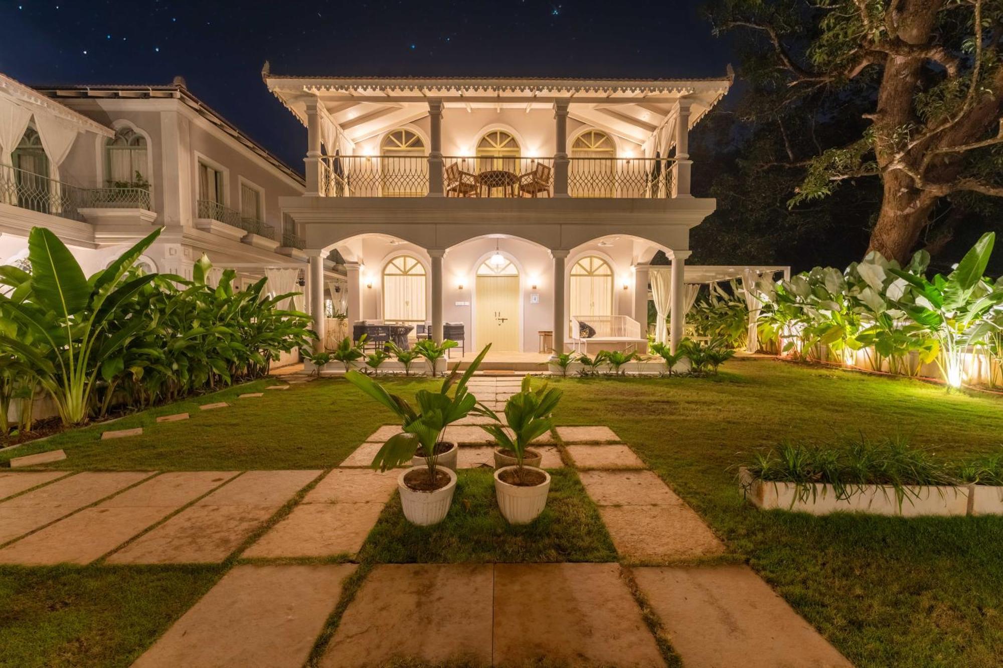 Barcelona Villas At Love Story Siolim- 3Bhk Private Pool Villas מראה חיצוני תמונה